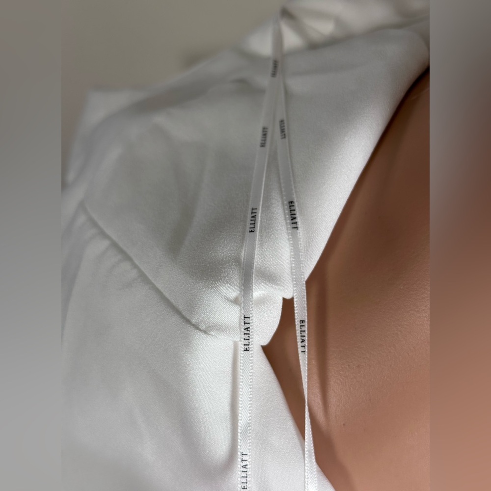 Elliatt Trompe Dress in ivory white mini flower wedding bridal bachelorette - Picture 10 of 13